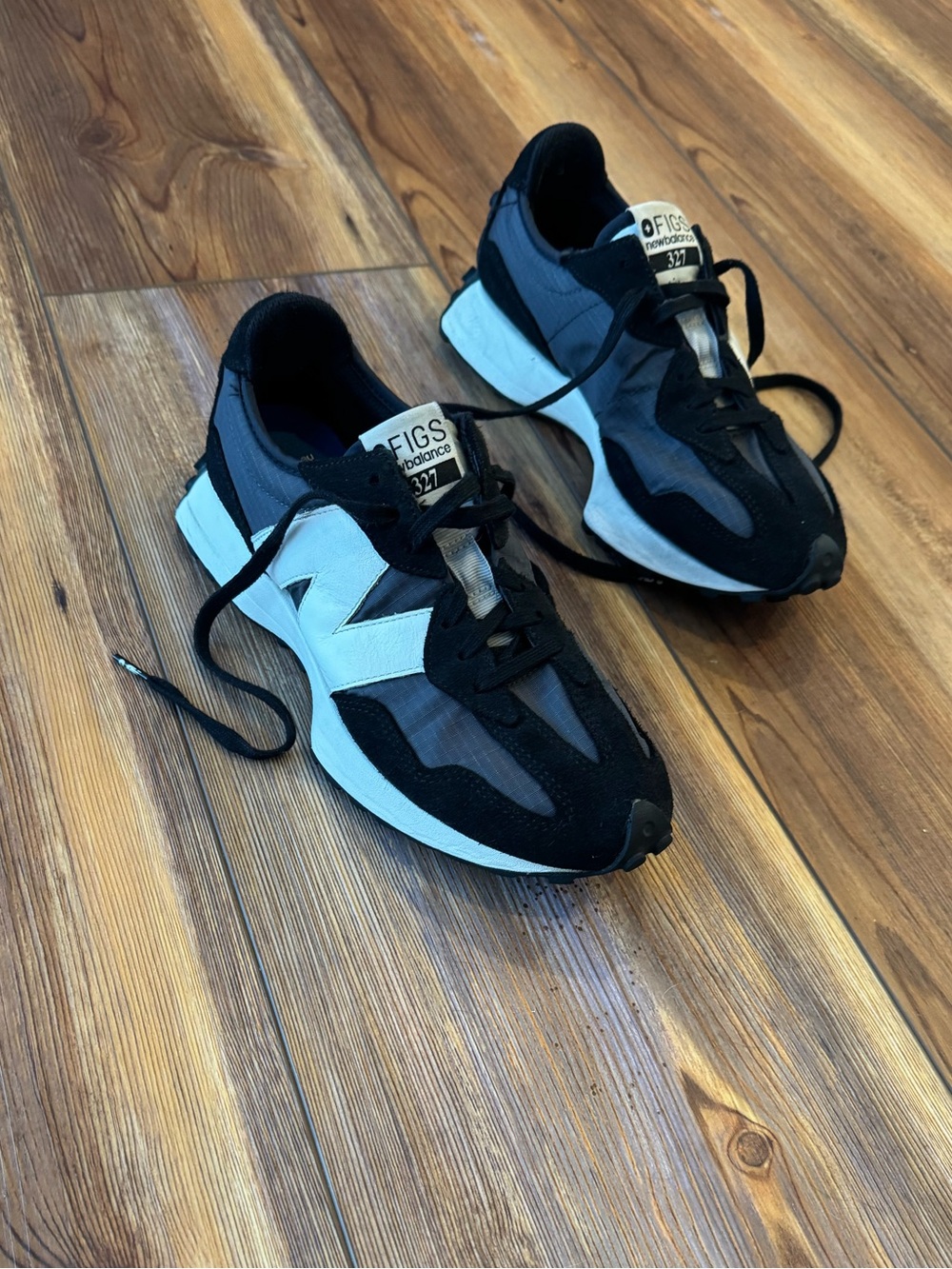 FIGS New Balance 327